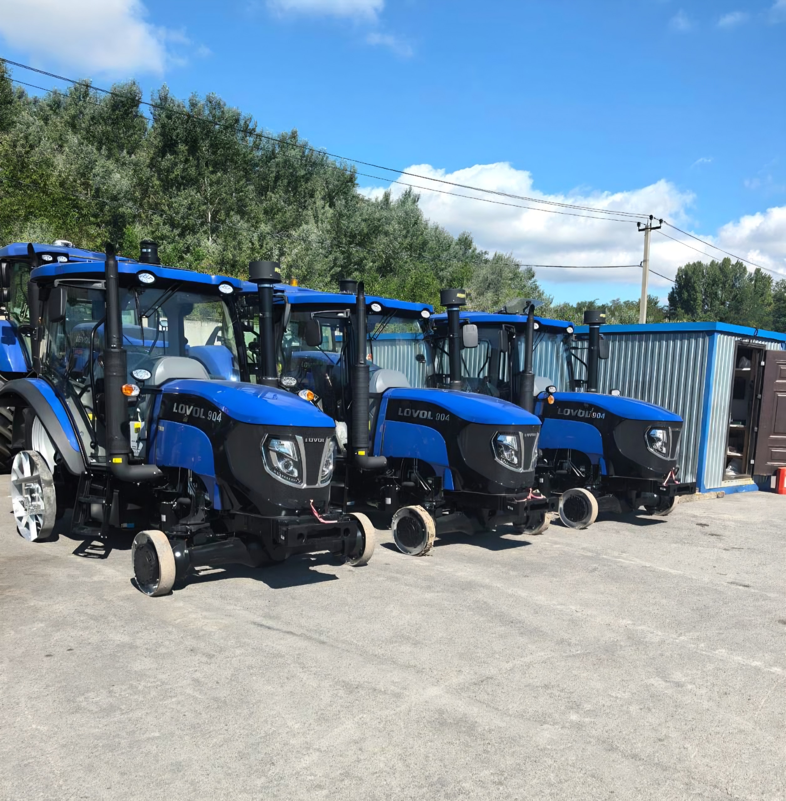 В департамент содержания АО «ДАДС» поступила новая техника для обслуживания федеральной трассы М-4 «Дон»