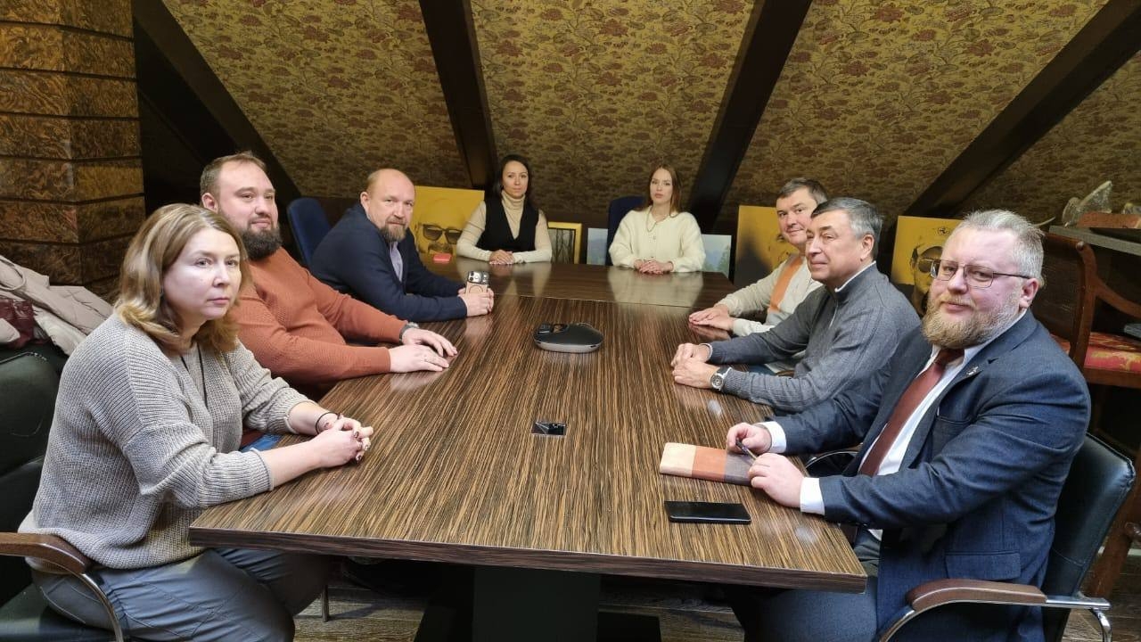 Состоялся круглый стол с преподавателями «ШАДИ»